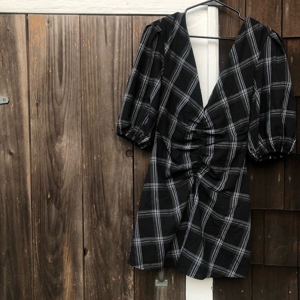 urban outfitters sample plaid mini dress